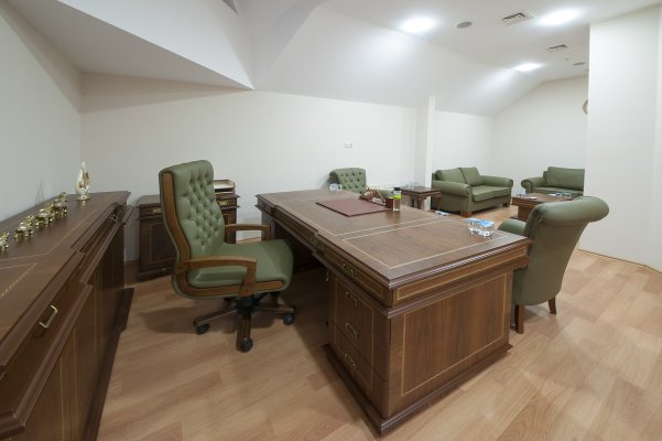 Dr. Kadı̇r Topbaş Kültür Sanat Ve Bı̇lgı̇
