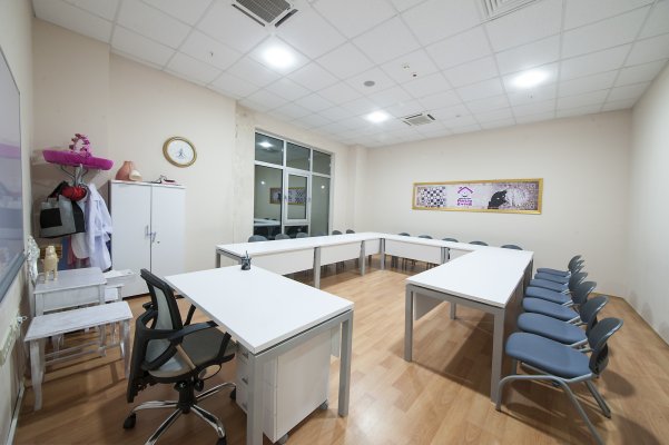 Dr. Kadı̇r Topbaş Kültür Sanat Ve Bı̇lgı̇
