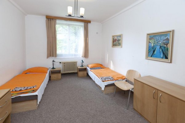 13 Yurt Mobilyaları