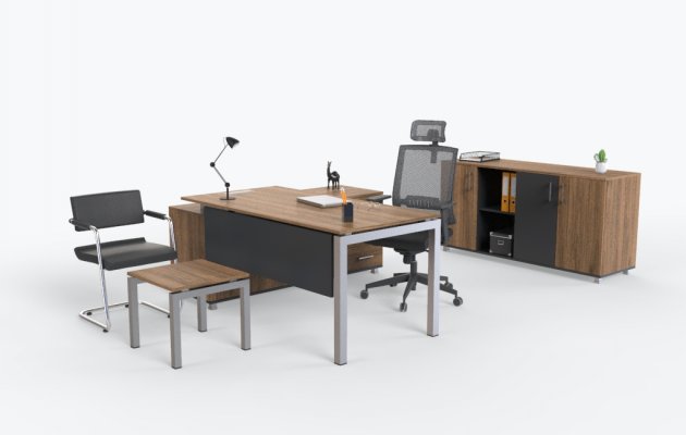 Équipe de Bureau Du Personnel Avec Étagère de Configuration